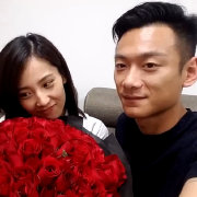 熊猫TV2016年最大直播表白:洋气黄一万八与祖祖小姨妈 热点评论 第2张 熊猫TV2016年最大直播表白:洋气黄一万八与祖祖小姨妈 热点评论 第2张